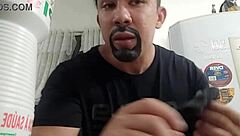 casa nova trollando minha namorada jogando barata nela