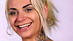 this pussy needs three fingers and tongue