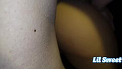 follo en escritorio tiro leche en colita