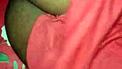 Deshi bhabi, enjoying with delivery boy, love those boobs?