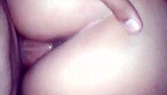 dandole de perrito en el hotel