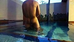 Masturbating On Old Slut's Face In Florida Pool