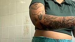 Exhibitionist Flashes Swollen Big Pussy In Public