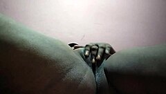 curvy indian babe gets vacation sex on goa beach