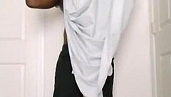 Feeling colors like the sun in slow dance