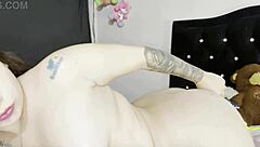 Kitty DJ's juicy masturbation video for her fans