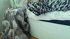 Elza Kom's nylon pantyhose fetish clip