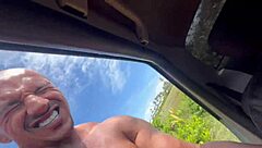 Amateurs fuck anal in woods