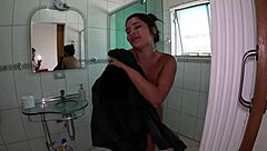 a pregnant woman backstage at ted's mansion - lolla lollynha