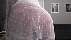 that big ass milf shaking in sexy panties