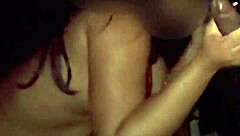 Corno Filmando A Esposa Se Divertindo No Glory Hole Da Casa De Swing