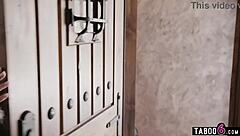 Kidney Donor Surprises Blonde Anna Claire Clouds