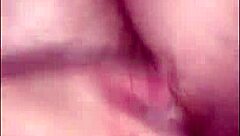 is this foda gostosa with her?