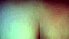 Wow! Cute thick girl twerks and gets doggystyle pounded in bedroom!