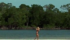 Brazilian Barbie Banks Gets Double Penetration In The Water?