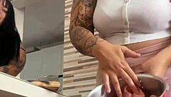 Chamei minha amiga da buceta grande pro almoço