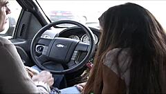 I, Amina Sky, loves raw sexs with big cock