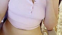 Ever seen a girl orgasm live on video call in front of workers?