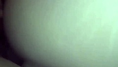 Enchendo o cuzinho da puta de porra