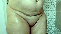 a sneaky quick visit at mummy's house