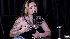 seu forte é exibição, sente autêntica, falta preliminares, não sai sem planos, beijou mulheres - just joana em sheer red