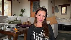 let's talk about why girls don't cum easily