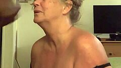 Mature Granny Takes BBC Facial Cumshot Surprisingly Well