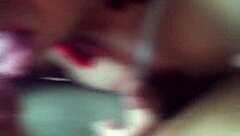 gostosa magrinha do cabelo curto tirou leitinho do moreno