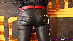 wam glam whore bukkake with cumshot and messy action