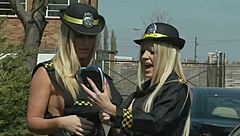 chelsea sax and cindy behr hand out blowjobs 😏