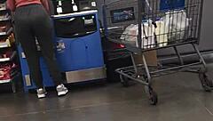 blonde milf nice ass in spandex