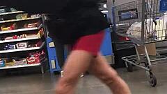 blonde milf nice ass in spandex