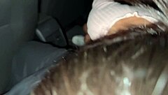 depois da balada transamos dentro do uber e o motorista ficou só de olho