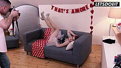 Wow! Big ass model takes fat cock in valentines casting session!