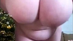 Big Tits UK Webcam Babe Shows Off Huge Naturals