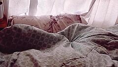 cogiendo con mi cuñada por la mañana mientras está dormida