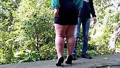 義母が街中で公衆おしっこ？