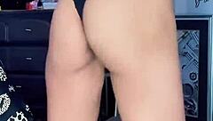 The Petite Bossbitch From Dallas Escort Has A Tryst