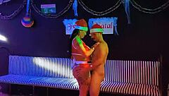 natal cheio de tesao com milf gostosona e saymon fitness gozando farto no red