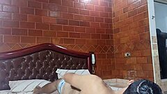 Britadeira Não Aguentou Sentada Bruta Da Fernanda Chocolatte