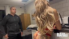 this milf offered her pussy for dinner