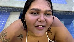 Does This BBW Novinha Know How To Suck Big Dick In Pool?