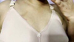 i watch schoolgirl fingering her pussy under skirt