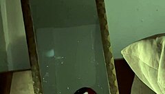 i'm a pretty emo girl masturbating