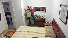 침대랑 큰자지로 의붓오빠가 날 얼마나 잘 박는지 봐