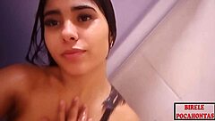 Gabi Paques Enjoys Delicious Bath Preparing For Fun