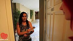 Siri Pornstar Licks Sinn Sage's Petite Pussy In Lingerie Scissoring To Orgasm