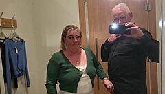 I used kiwi milf as toilet at mall