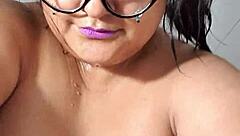 bbw babe bathes in live webcam shower