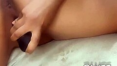 Blue Flashes Pussy And Ass